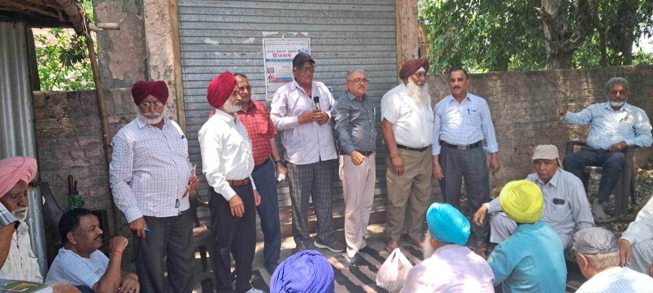 Nawanshahr pensioners protest against Punjab State Power Corporation Limited.